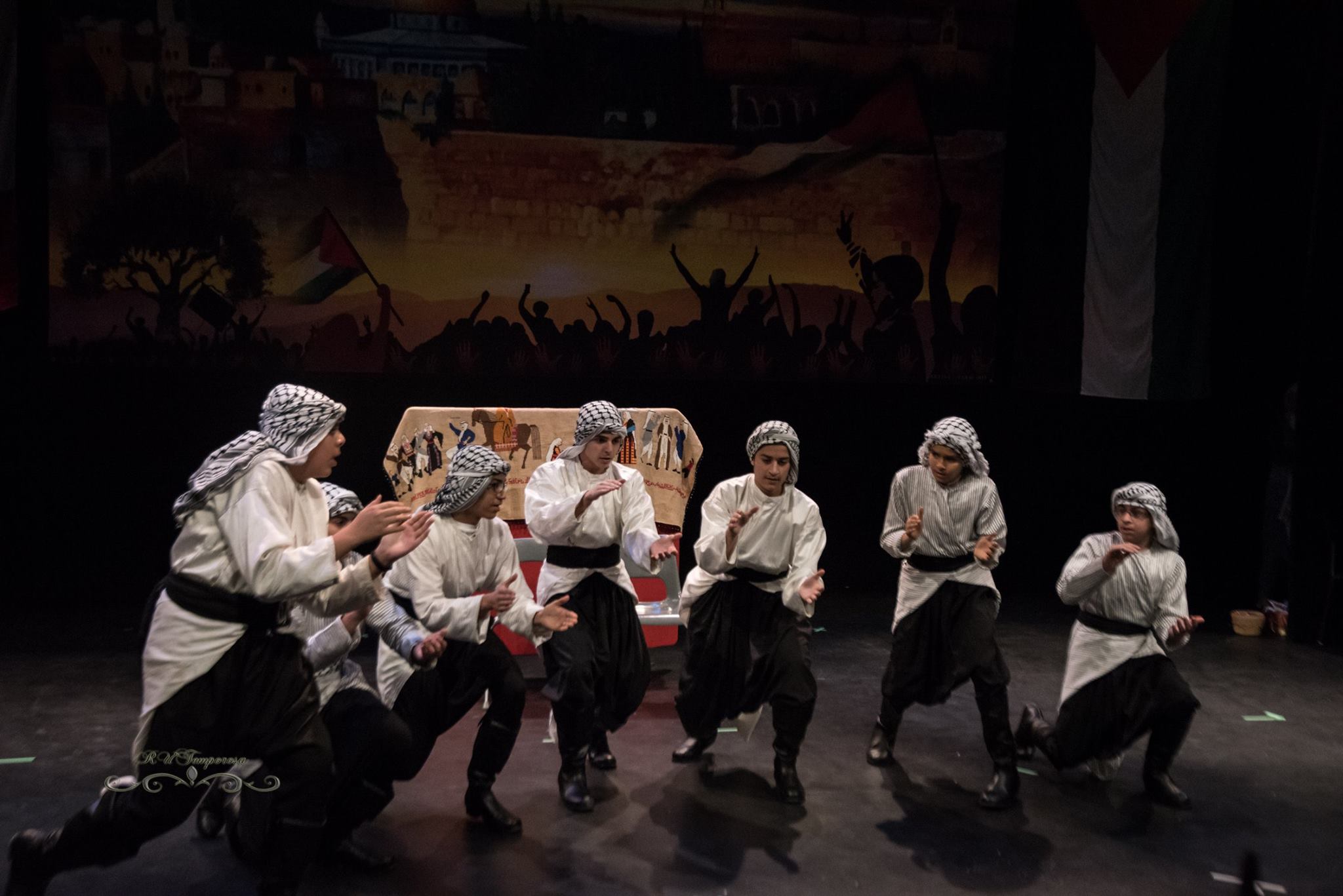 boys-dabkeh boys-dabkeh